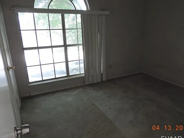 2014 Fieldstone Dr — Photo 9