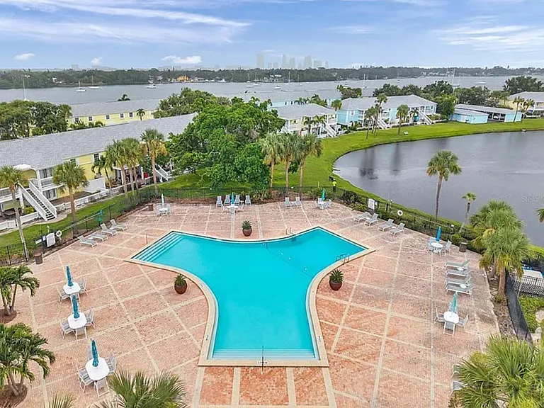 5121 Coquina Key Dr SE #C — Photo 38