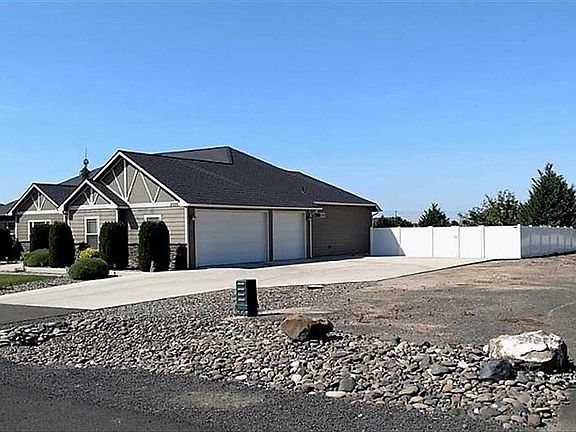 2nd image of 2056 Pheasant Flats Dr