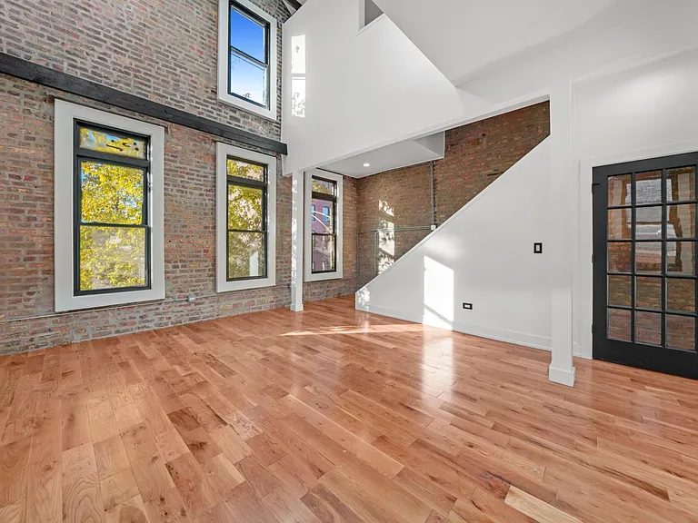 908 W 19th St #3 — Photo 13