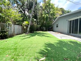 731 SW 14th Ave, Fort Lauderdale, FL