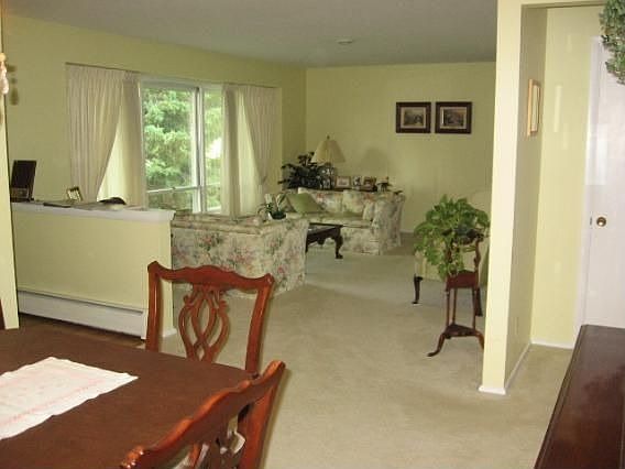 3rd image of 19305 Cromwell Ct E