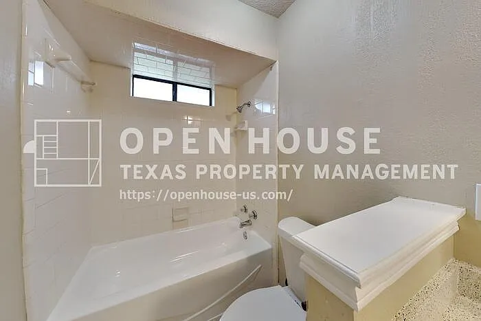 2304 Tamarisk Dr — Photo 17