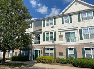 85 Limerick Ln, Phillipsburg, NJ 08865