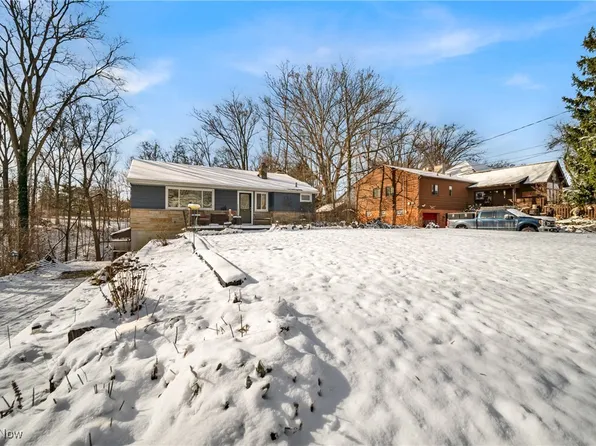 577 Grayton Rd, Berea, OH 44017