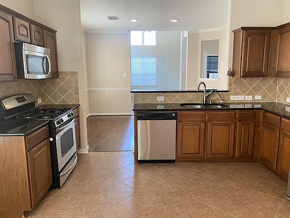 5th image of 1227 Glenwood Canyon Ln