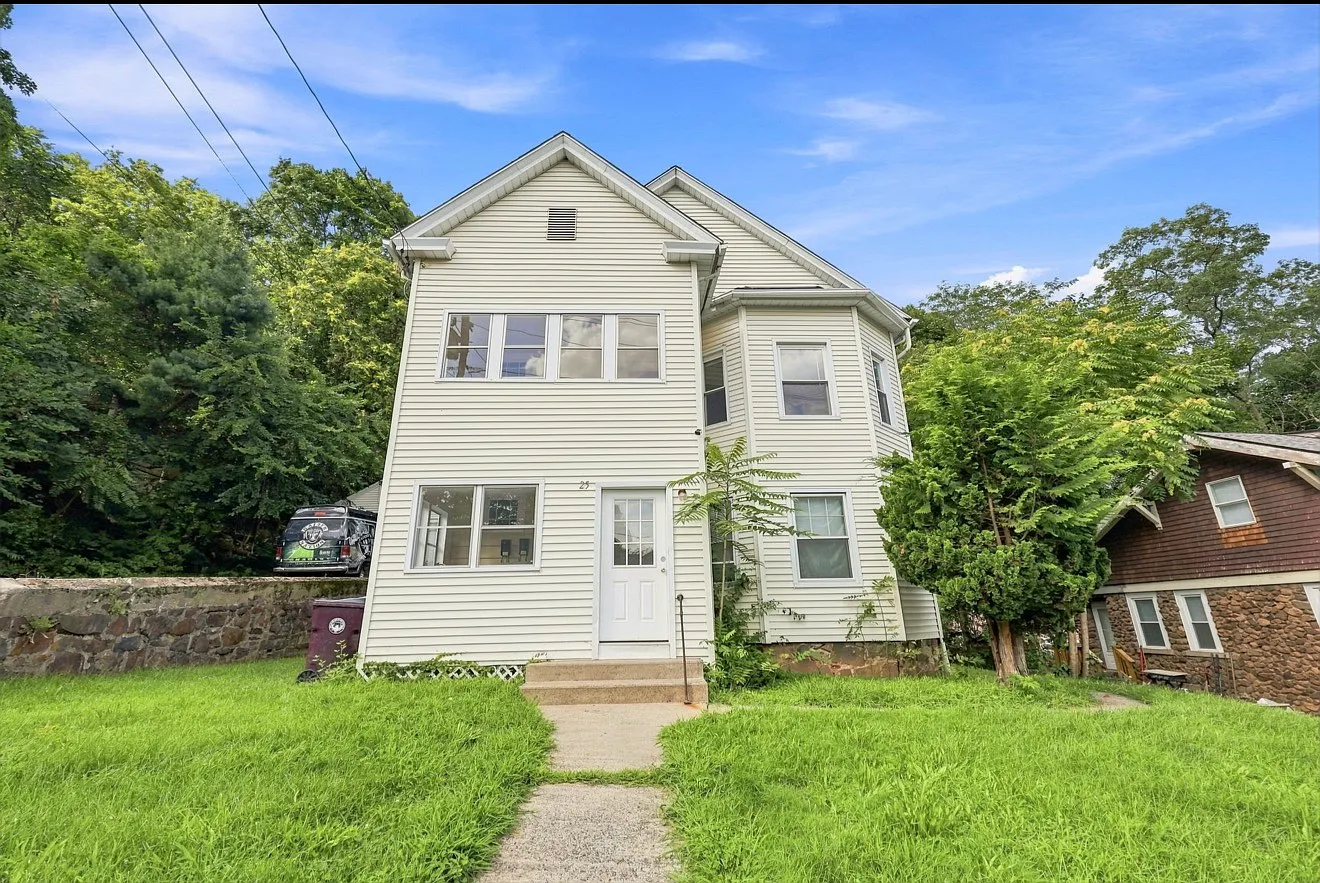 2 bed, 1248 sqft, $1,750 — Photo 1