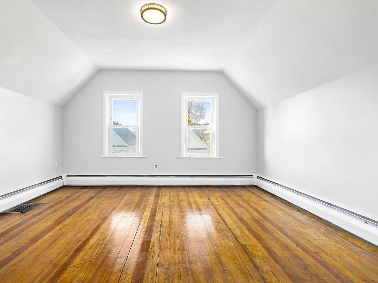 42 William Street Unit 2 - D — Photo 1