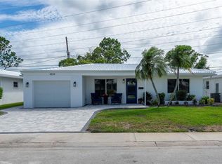 4034 Mainlands Blvd N, Pinellas Park, FL 33782