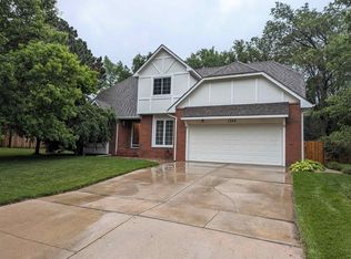 1334 N Coachhouse Rd, Wichita, KS 67235