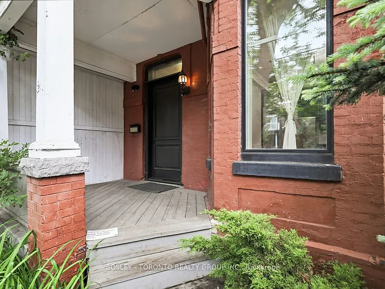 21 Lansdowne Ave #1 — Photo 2