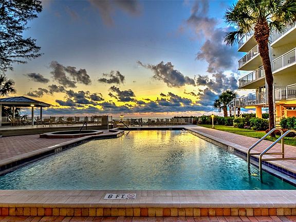 3rd image of 2504 GULF BOULEVARD #304