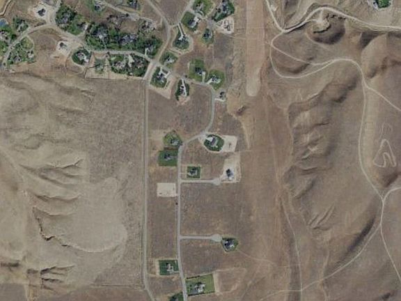 5th image of 8641 S Black Hawk Dr