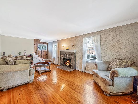 3rd image of 850 Linden Avenue