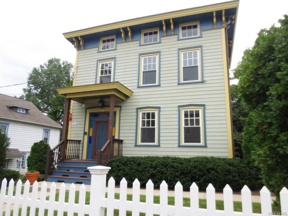 1st image of 23 Depew Ave #B-01