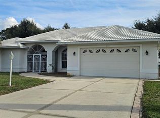 1152 Deardon Dr, Venice, FL 34292
