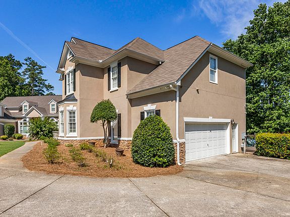4th image of 3589 Rosewood Ct