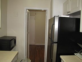 5th image of 480 Riverdale Ave APT 5A