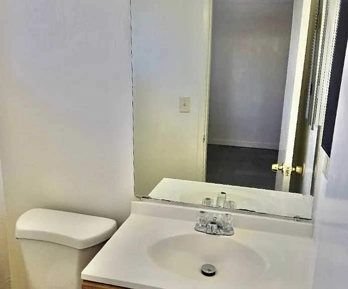 13418 Vanowen St #1 — Photo 9