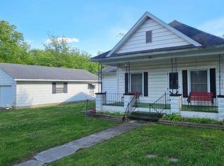 119 E 3rd St, Mulberry, KS 66756