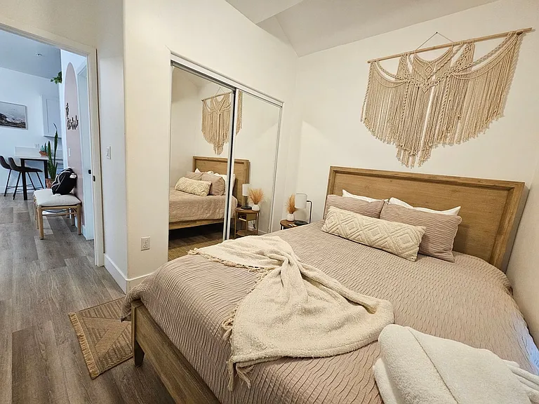 1130 Leff St — Photo 11