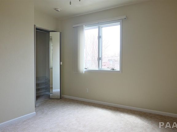 2nd image of 6004 N Bent Oak Ln