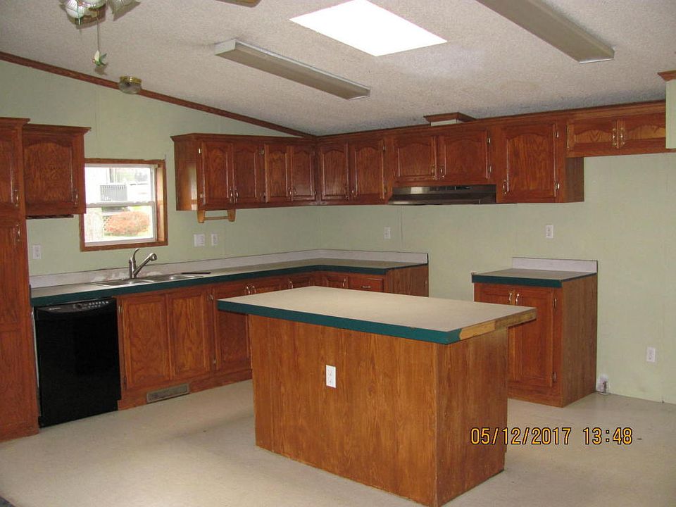 26 Pierce Ave, Ridgway, PA 15853 Zillow