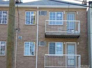 8916 127th St, Jamaica, NY 11418