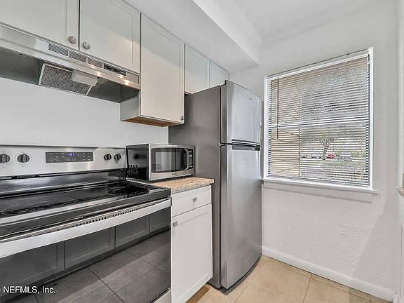 2nd image of 100 Fairway Park Blvd Unit 1905