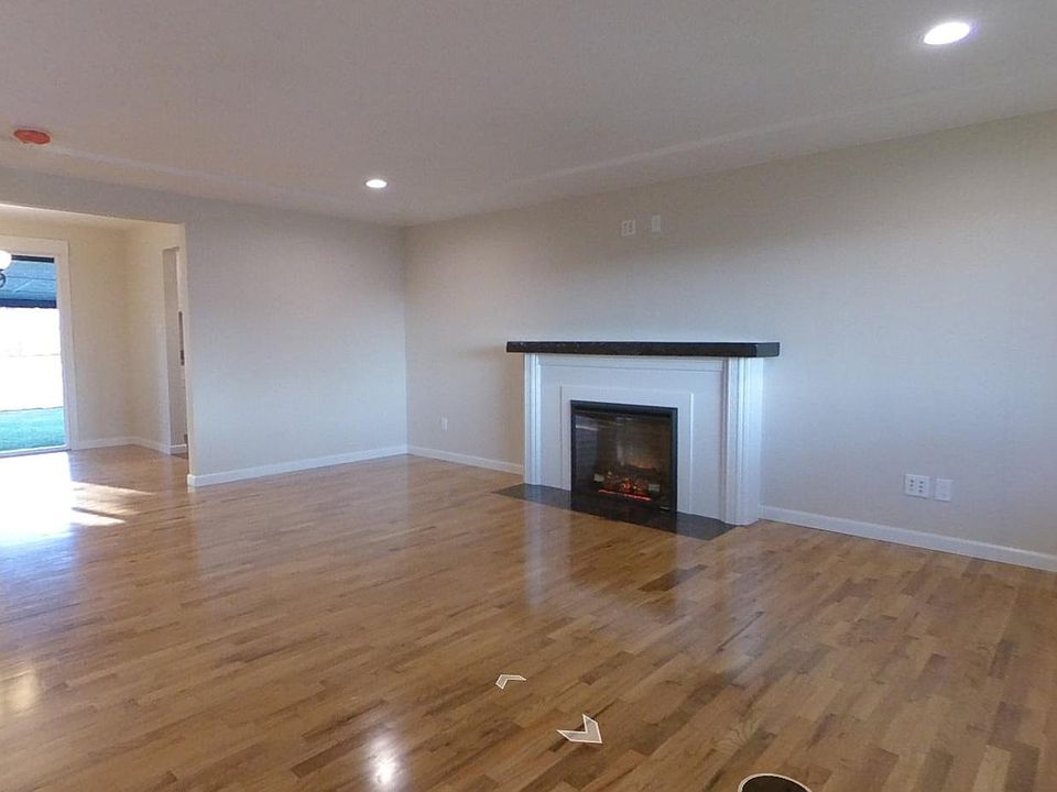2nd image of 4023 S Junett St