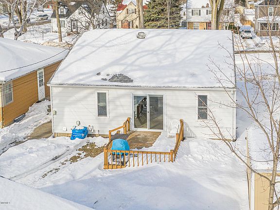 5th image of 419 W Vasa Ave