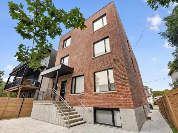250 Ferland St #5, Ottawa, ON K1L 7T6