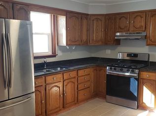 450 8th Ave, Troy, NY 12182