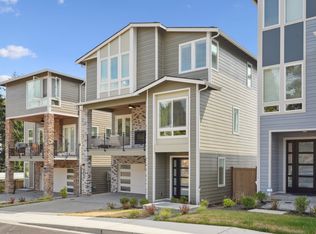 7457 S 129th St, Seattle, WA 98178