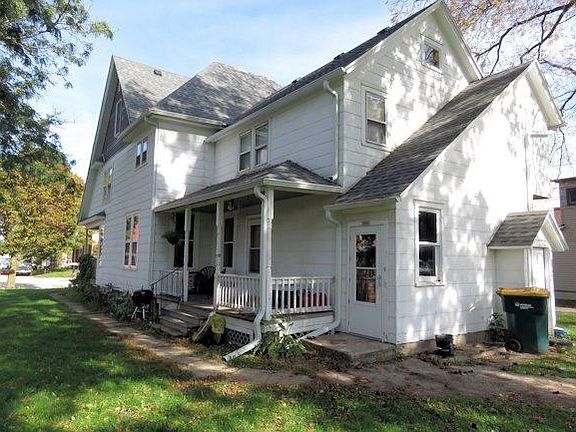 5th image of 139 E Main St #141