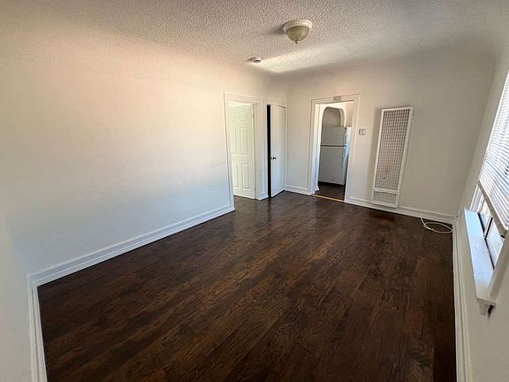 2nd image of 124 E 74th St #126