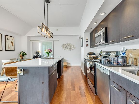 4th image of 603 N American St APT 301