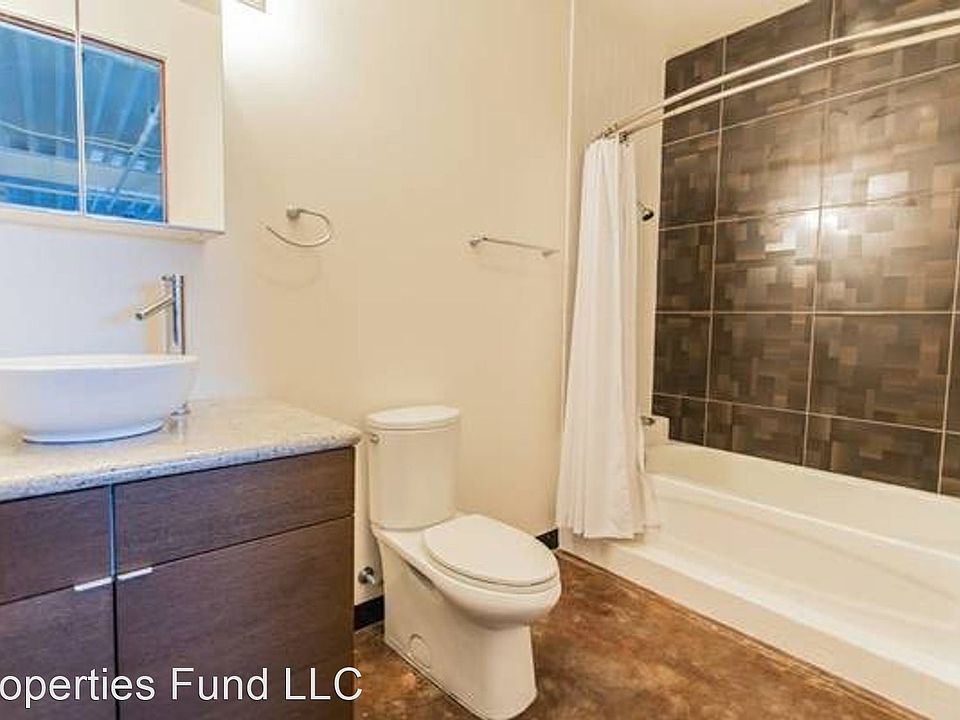 2nd image of 701 Shadow Ln #8859752