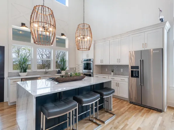807 S 13th St, Nashville, TN 37206