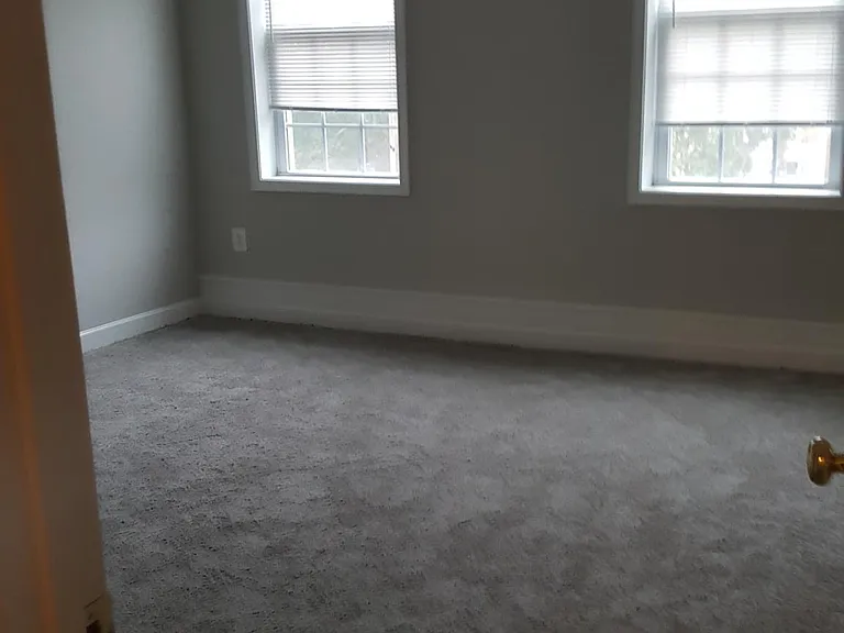 1017 W 36th St #2 — Photo 5