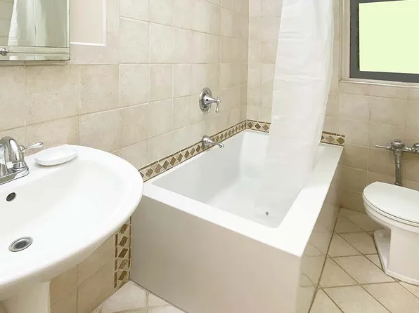 3017 Riverdale Avenue image 6 of 8