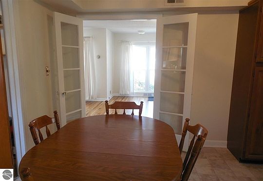 4th image of 845 Indian Trail Blvd