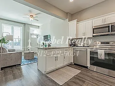 120 SE 1st St #1 — Photo 3