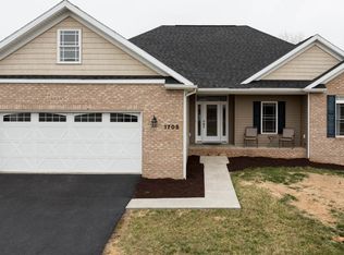 1705 Holly Ave, Grottoes, VA 24441