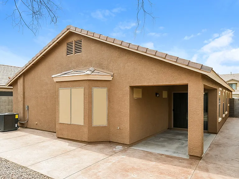 45734 W Dirk St — Photo 16