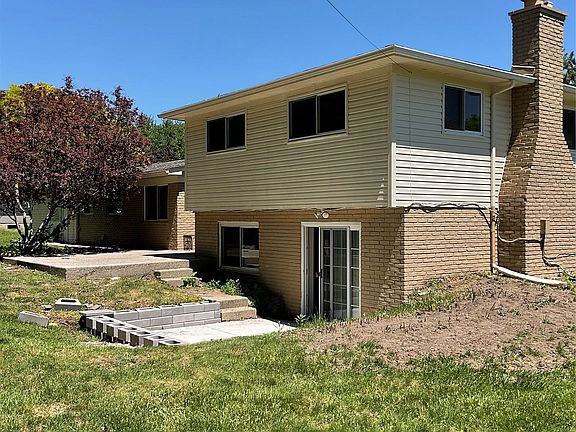 4th image of 7096 Riverstone Rd