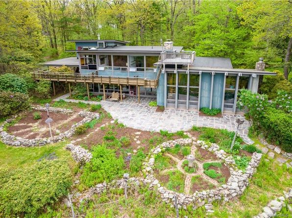 West Simsbury Real Estate West Simsbury Simsbury Homes For Sale Zillow