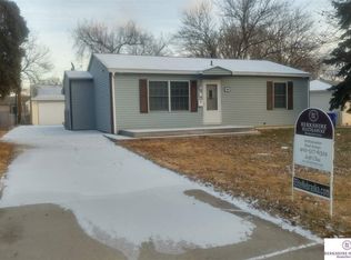 7411 Terry Dr, La Vista, NE 68128