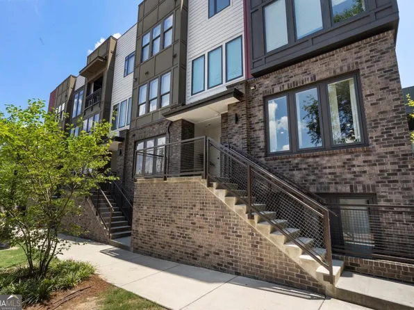 371 Pratt Dr SE #207, Atlanta, GA 30315