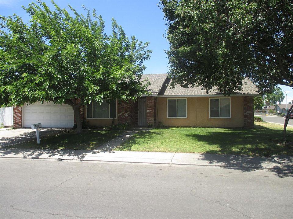 1st image of 821 Cadillac Dr
